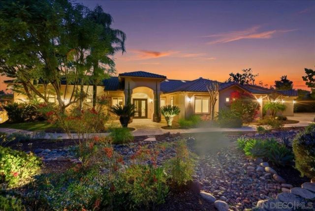 11568 Minneola Cir, Valley Center, CA 92082