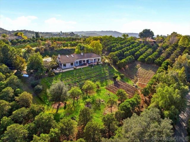 11568 Minneola Cir, Valley Center, CA 92082