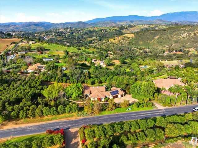 11568 Minneola Cir, Valley Center, CA 92082
