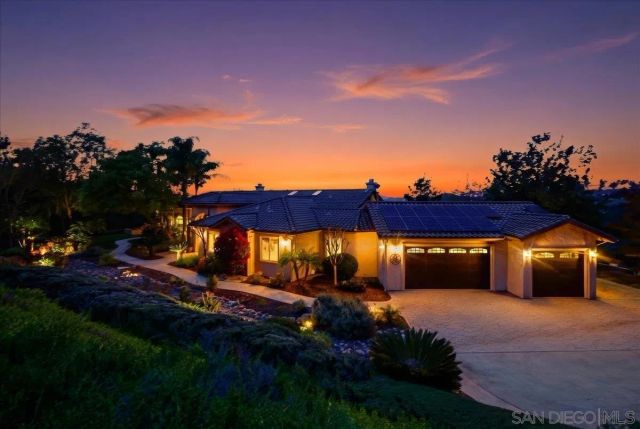 11568 Minneola Cir, Valley Center, CA 92082