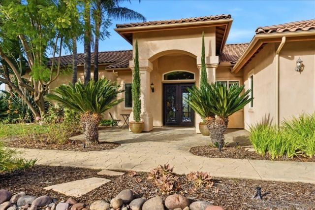 11568 Minneola Cir, Valley Center, CA 92082