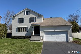 1822 Stratfield Road, Fairfield, CT 06825