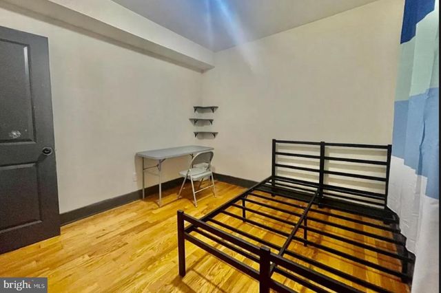 1905 N 18TH ST, Philadelphia, PA 19121