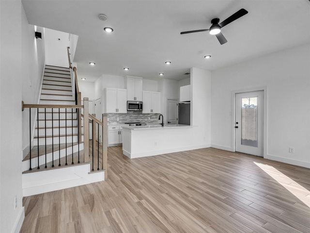 4421 Reed Rd Unit A and B, Houston, TX 77051