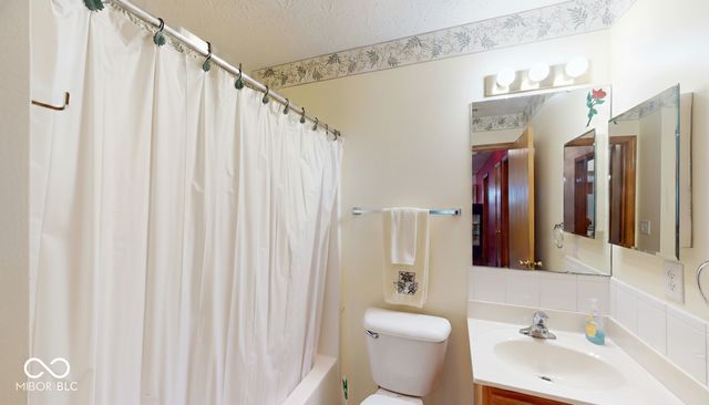 8312 Windovers Drive, Indianapolis, IN 46259