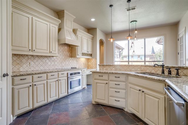 101 Prairie Dunes Drive, Willow Park, TX 76008