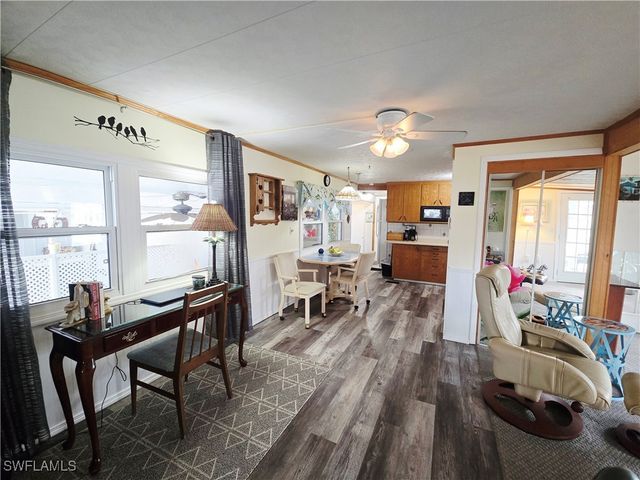 23 Enchanting BLVD E23, Naples, FL 34112