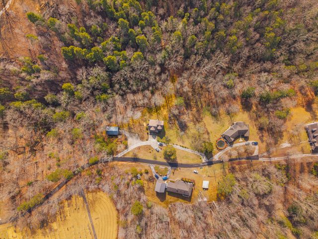 135 Methodist Drive, Whitley City, KY 42653