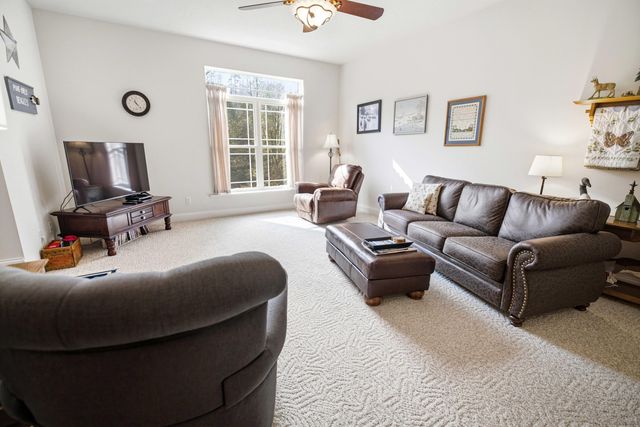 135 Methodist Drive, Whitley City, KY 42653