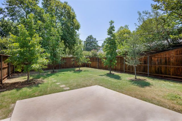 1304 W Mitchell Street, Arlington, TX 76013
