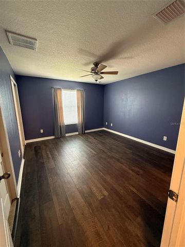 5032 WHITE SANDERLING COURT, Tampa, FL 33619