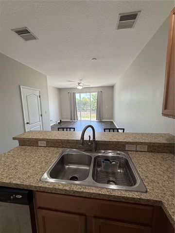 5032 WHITE SANDERLING COURT, Tampa, FL 33619