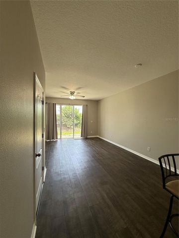 5032 WHITE SANDERLING COURT, Tampa, FL 33619