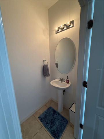 5032 WHITE SANDERLING COURT, Tampa, FL 33619