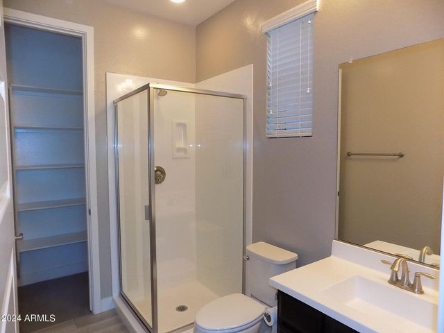 4967 S Bridal Vail Drive, Gilbert, AZ 85298