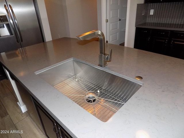 4967 S Bridal Vail Drive, Gilbert, AZ 85298