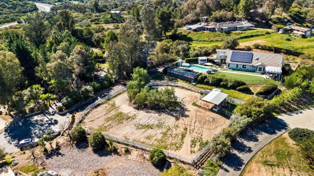 16502 Shady Oaks Dr, Ramona, CA 92065