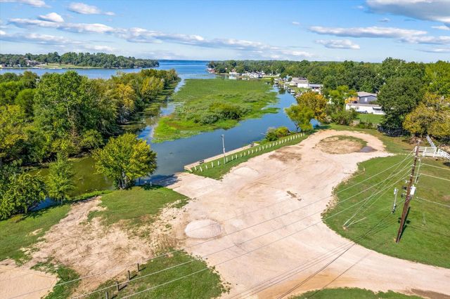 11380 Underwood Street, Willis, TX 77318