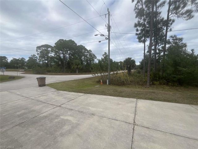 849 Ferndale AVE S, Lehigh Acres, FL 33974