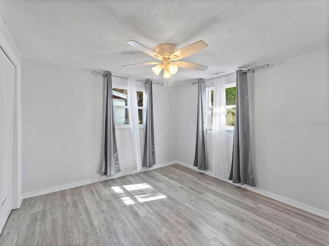 4848 PICTURE AVENUE, Holiday, FL 34690