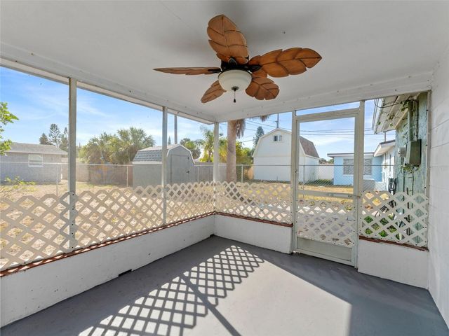 4848 PICTURE AVENUE, Holiday, FL 34690