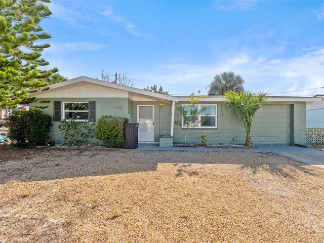 4848 PICTURE AVENUE, Holiday, FL 34690