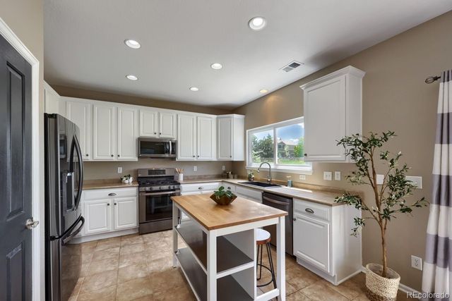 431 Ellendale Street, Castle Rock, CO 80104