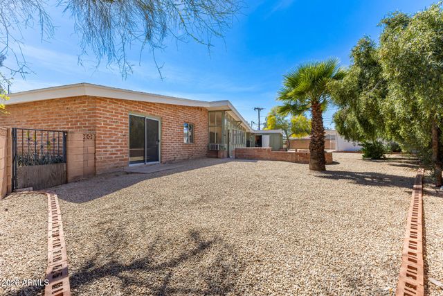 4344 E SHEA Boulevard, Phoenix, AZ 85028