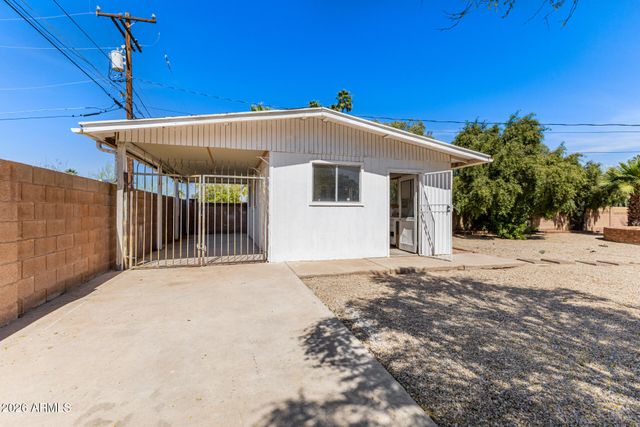 4344 E SHEA Boulevard, Phoenix, AZ 85028