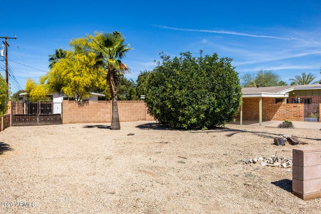 4344 E SHEA Boulevard, Phoenix, AZ 85028