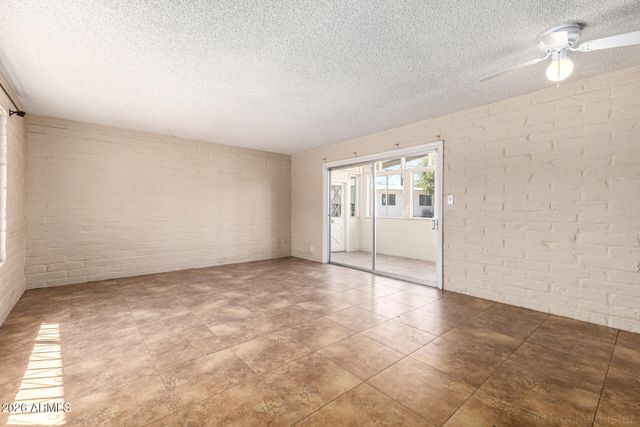 4344 E SHEA Boulevard, Phoenix, AZ 85028