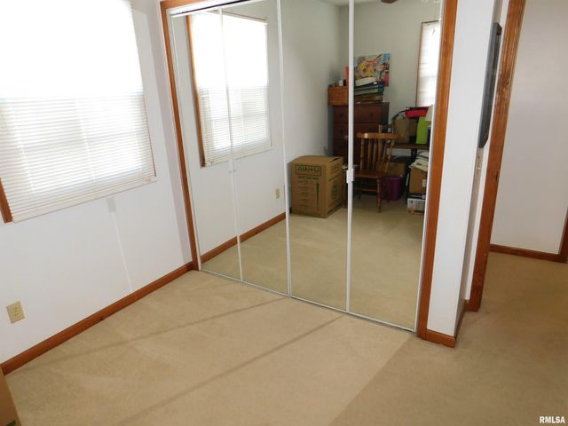 35 Galahad Drive, Rochester, IL 62563