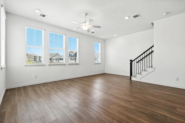 4352 Henderson Avenue, North Richland Hills, TX 76180