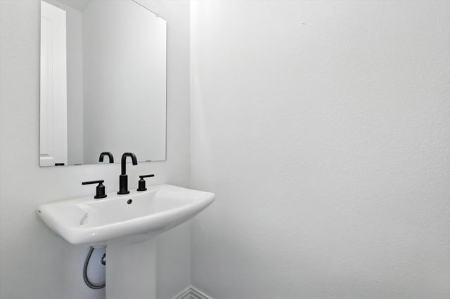 4352 Henderson Avenue, North Richland Hills, TX 76180