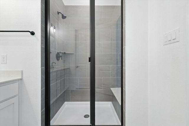 4352 Henderson Avenue, North Richland Hills, TX 76180