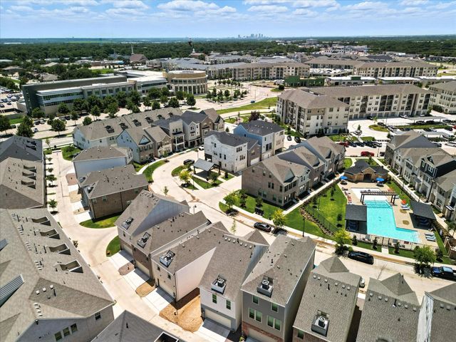 4352 Henderson Avenue, North Richland Hills, TX 76180