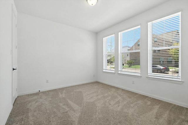 4352 Henderson Avenue, North Richland Hills, TX 76180