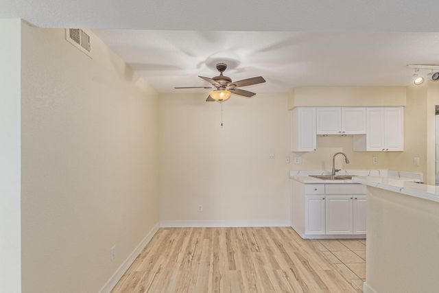 5995 N 78TH Street 1037, Scottsdale, AZ 85250