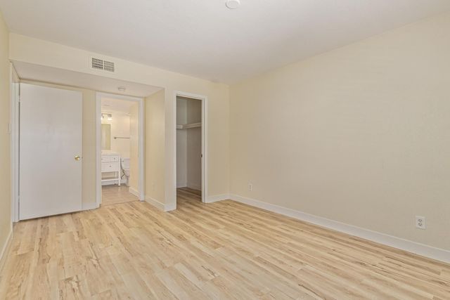5995 N 78TH Street 1037, Scottsdale, AZ 85250