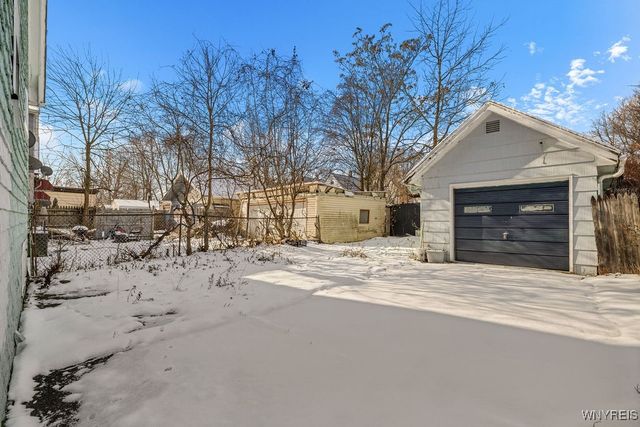 76 Humason Avenue, Buffalo, NY 14211