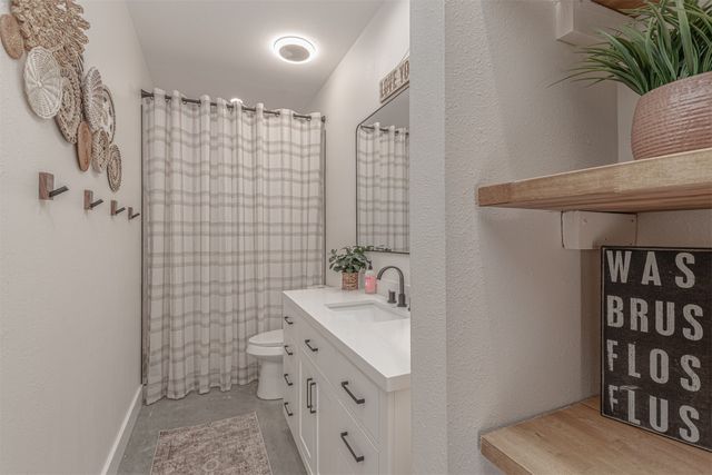 2498 FM- 1504, Wills Point, TX 75169