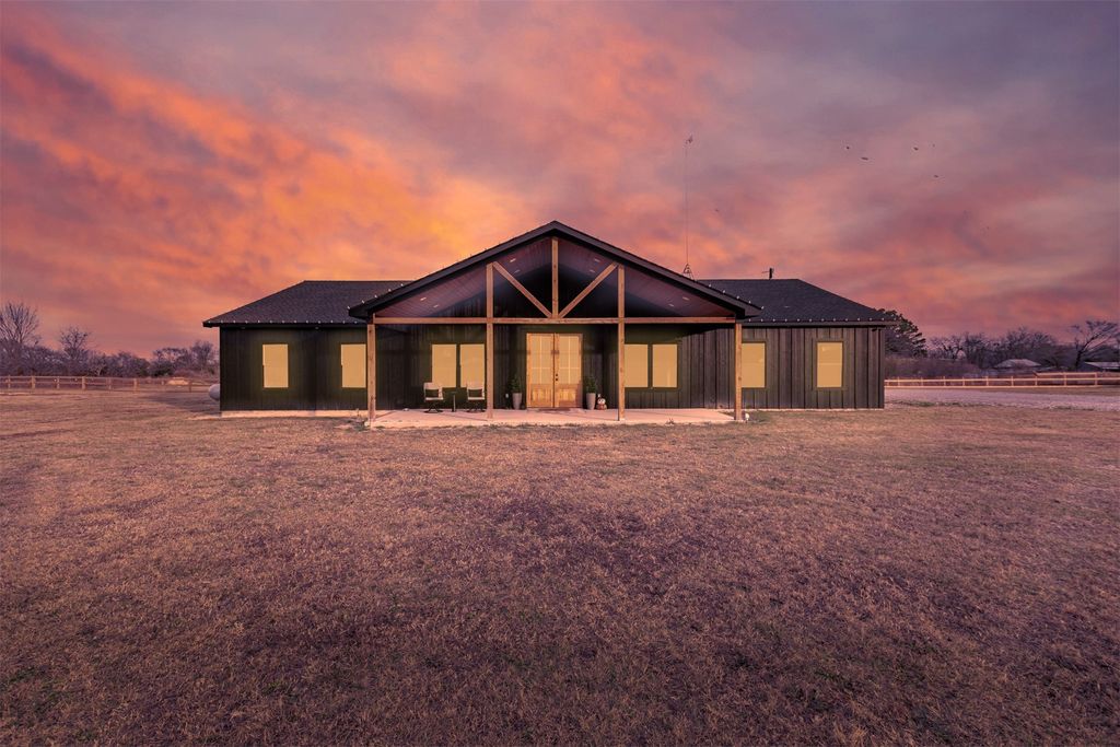 2498 FM- 1504, Wills Point, TX 75169