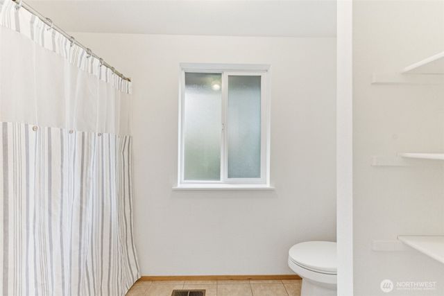 2829 SW 349th Place, Federal Way, WA 98023