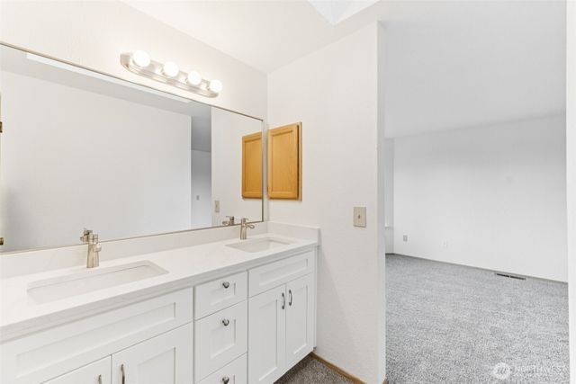 2829 SW 349th Place, Federal Way, WA 98023