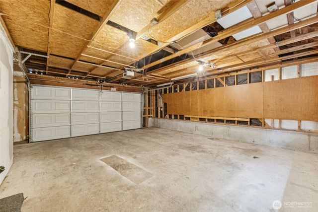 2829 SW 349th Place, Federal Way, WA 98023