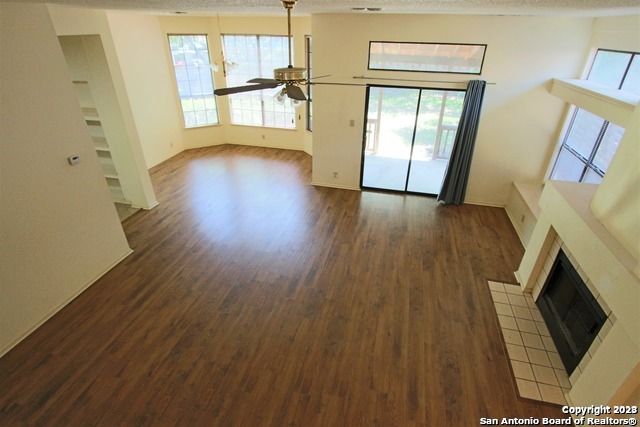 11126 CHERRY PARK DR, San Antonio, TX 78249
