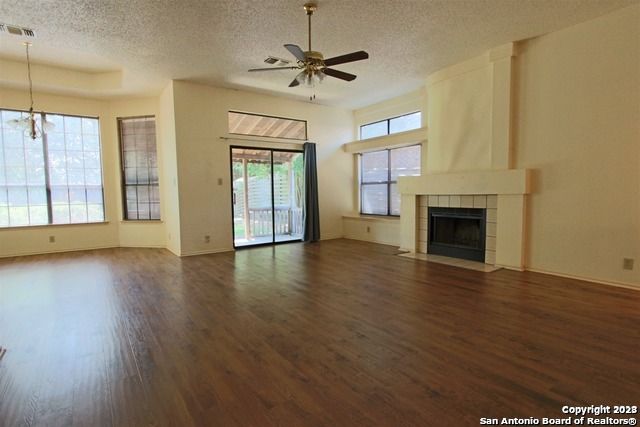11126 CHERRY PARK DR, San Antonio, TX 78249