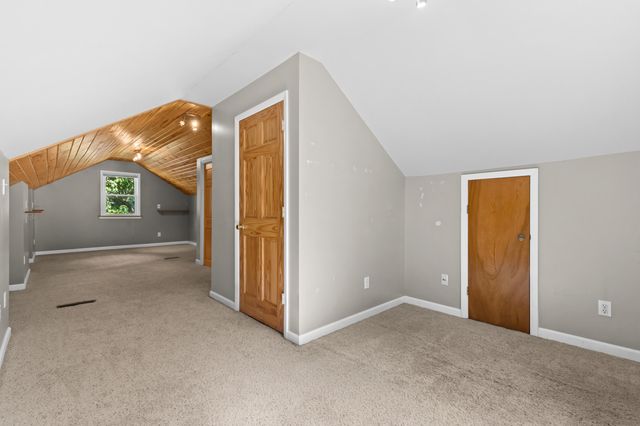 19 Price Avenue, Erlanger, KY 41018