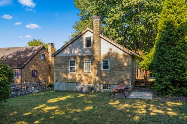 19 Price Avenue, Erlanger, KY 41018