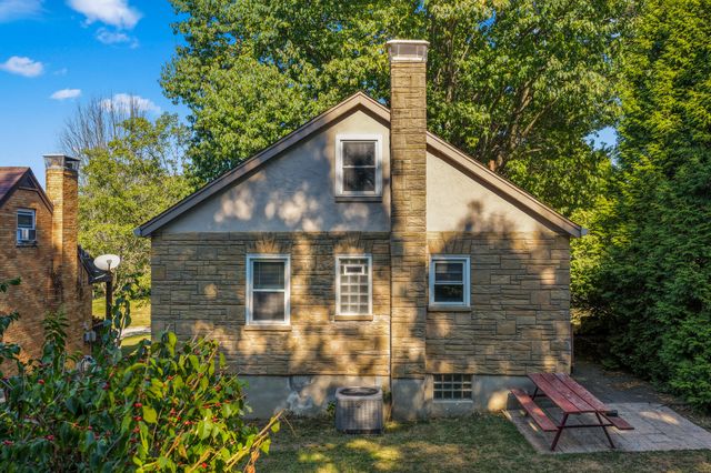 19 Price Avenue, Erlanger, KY 41018
